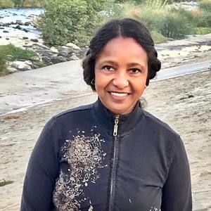 Meet your Posher, Sandra